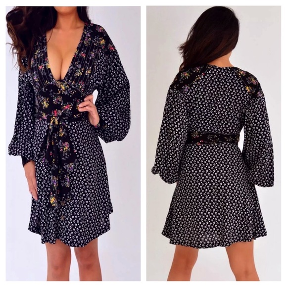 Free People Black Red Green Floral Dress S NWT - Picture 2 of 7